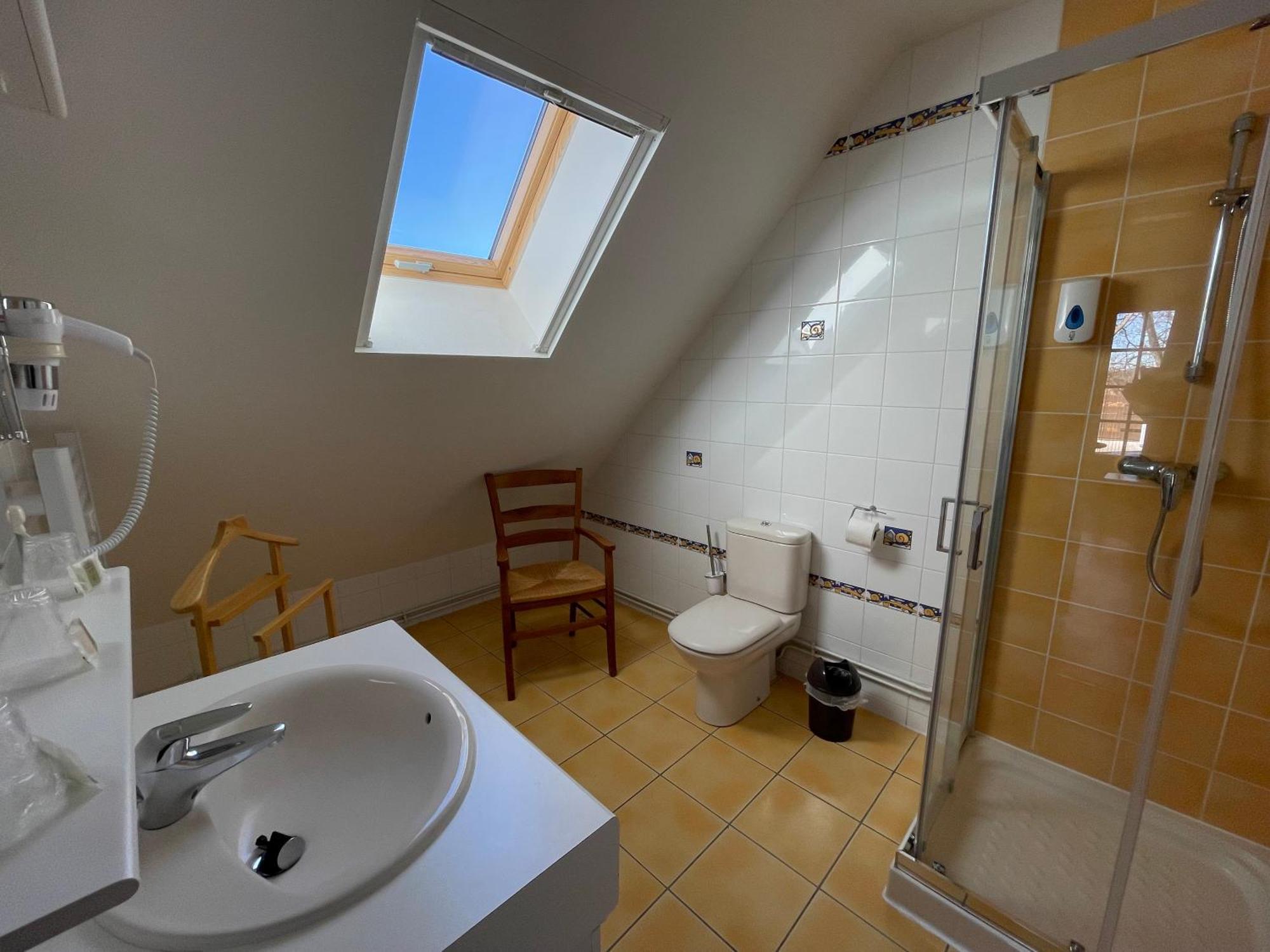 Logis Hotel Restaurant Auberge Du Bougnat Saint-Victor-la-Riviere Екстериор снимка